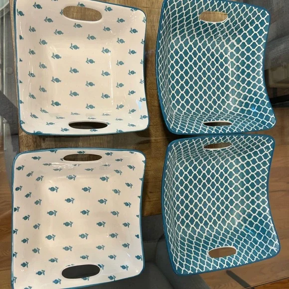 Set of 4 Nesting bowls Bronson Pinchot Home Double Handled Square serving